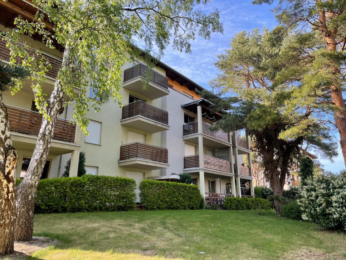 Apartament Przystan W Ustce - 120 M2 - 200 M Od Plazy Mickiewicza 2 Устка Екстер'єр фото