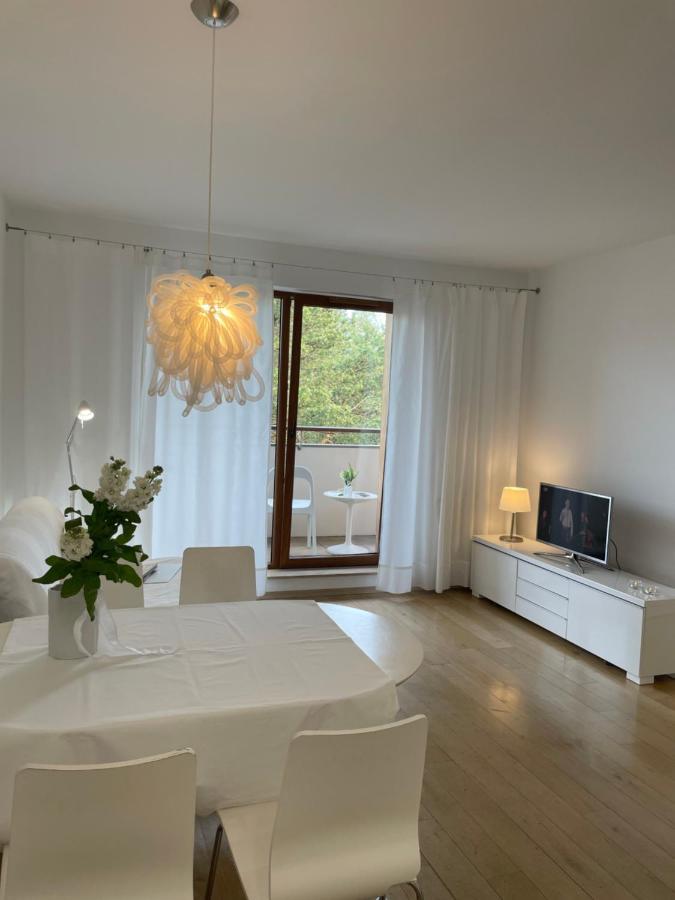 Apartament Przystan W Ustce - 120 M2 - 200 M Od Plazy Mickiewicza 2 Устка Екстер'єр фото