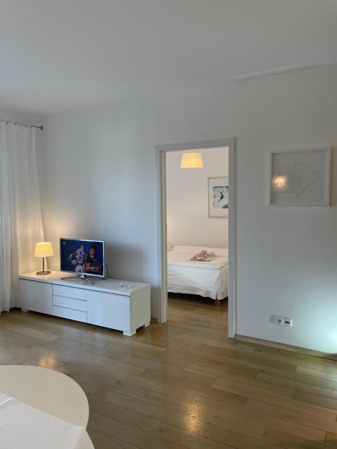 Apartament Przystan W Ustce - 120 M2 - 200 M Od Plazy Mickiewicza 2 Устка Екстер'єр фото