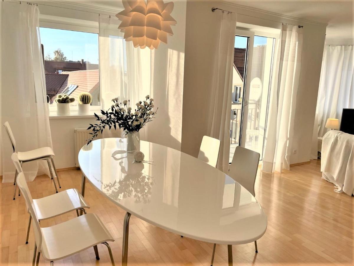 Apartament Przystan W Ustce - 120 M2 - 200 M Od Plazy Mickiewicza 2 Устка Екстер'єр фото