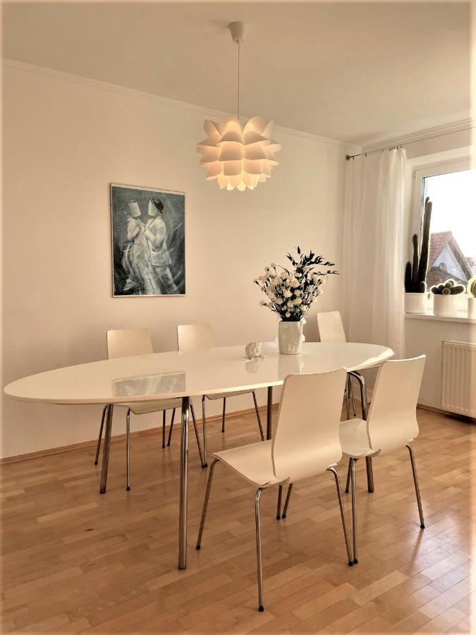 Apartament Przystan W Ustce - 120 M2 - 200 M Od Plazy Mickiewicza 2 Устка Екстер'єр фото